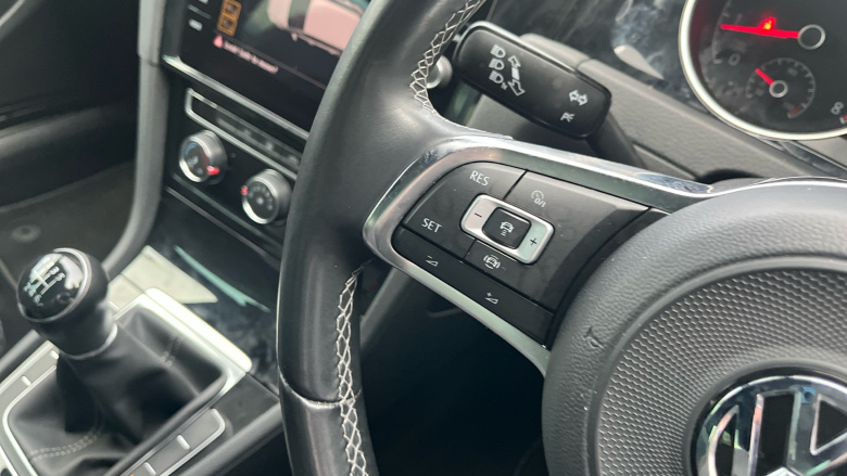 Volkswagen Golf 1.5 TSI EVO 150 R-Line 5dr Petrol Hatchback